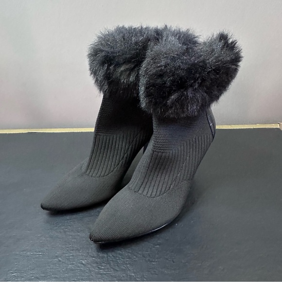 ADRIENNE VITTADINI Nano Cuff Stretch Cozy Faux Fur Booties - Picture 2 of 13